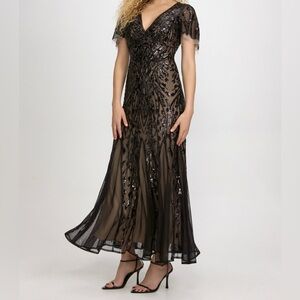Embellished Black V‑Neck Sequin Mesh Maxi Dress